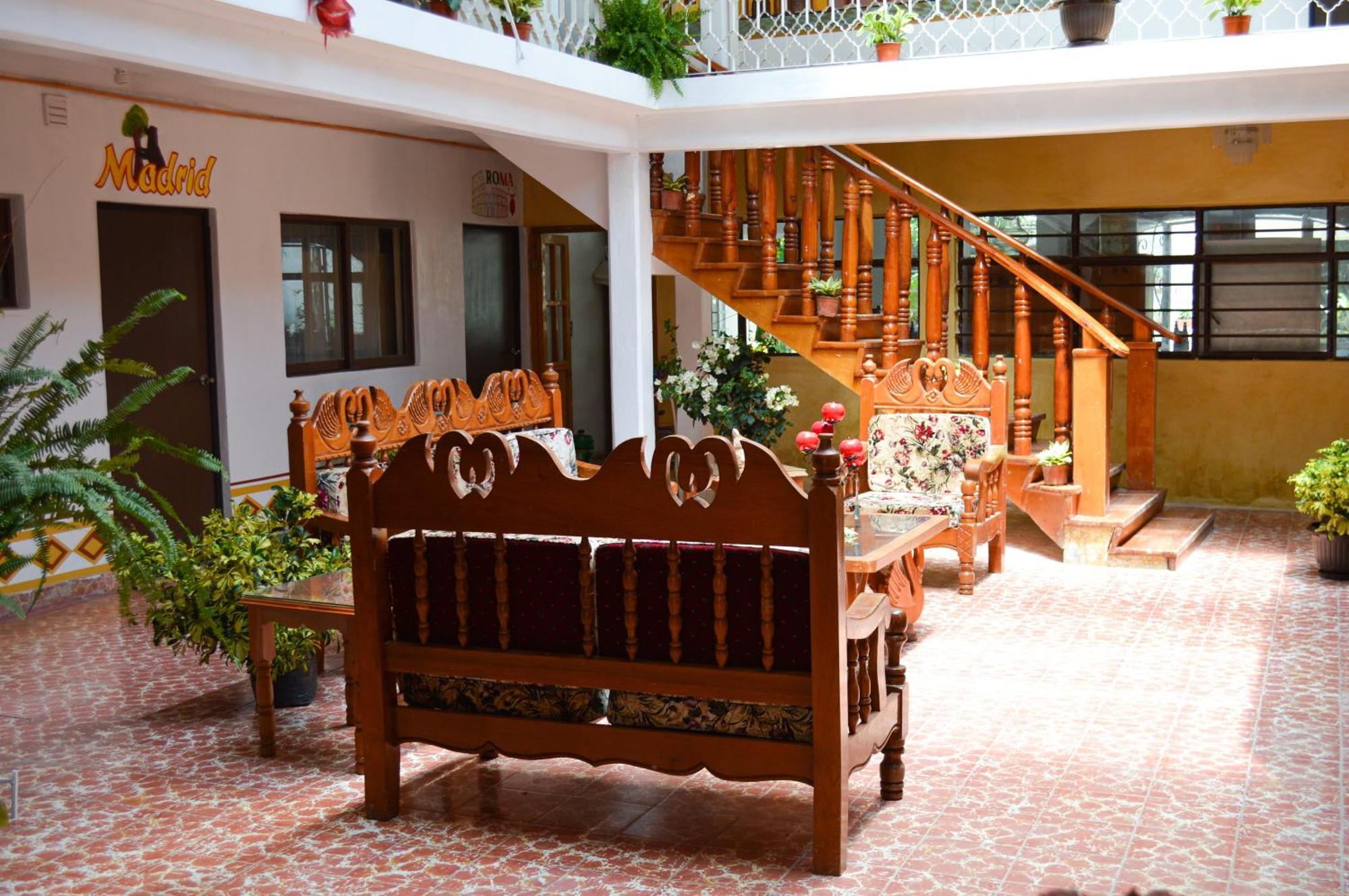 Hotel Capital O Casa Rotter à San Cristóbal de Las Casas Extérieur photo